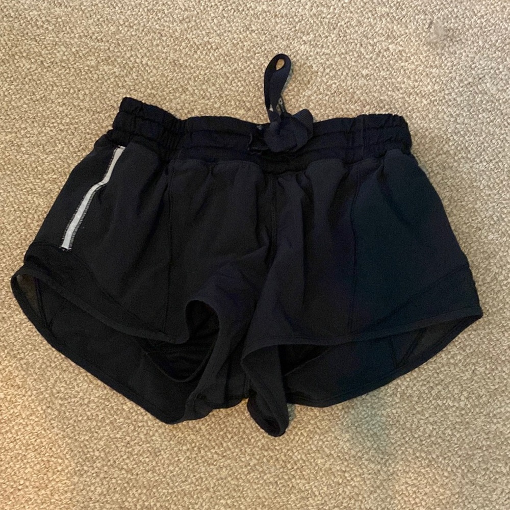 Women’s Vintage Hotty Hot Black Lululemon shorts - Size 2